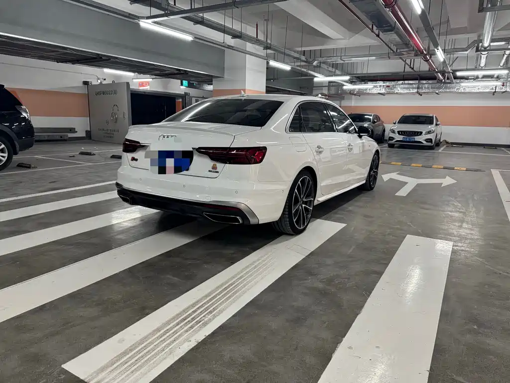 Audi A4L 2020 45 TFSI quattro