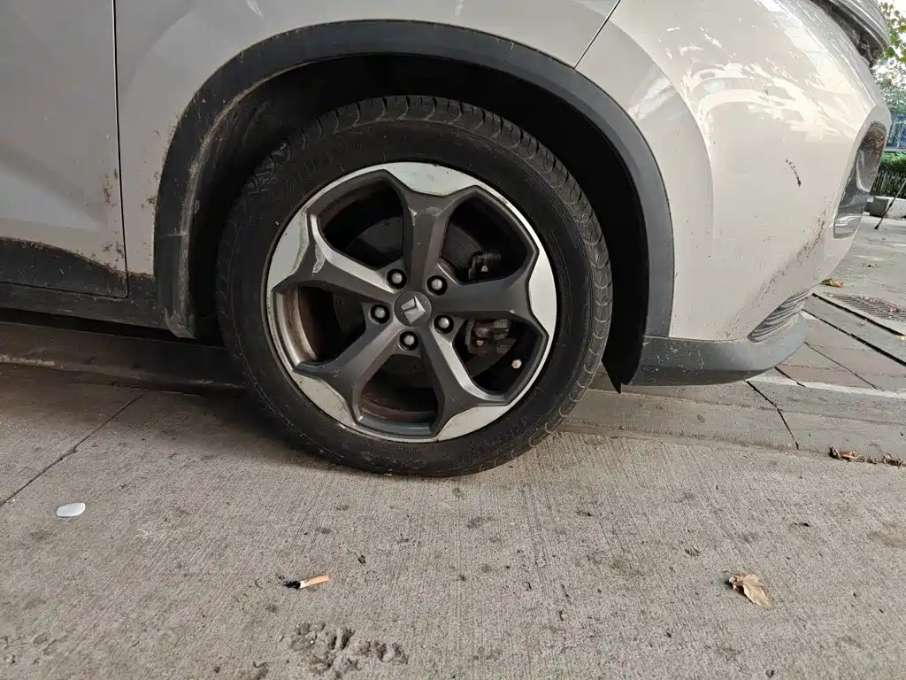 Baojun RM-5 — миниатюра 24
