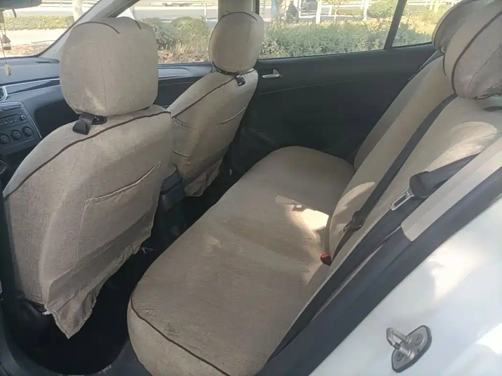 Peugeot 308 — миниатюра 17
