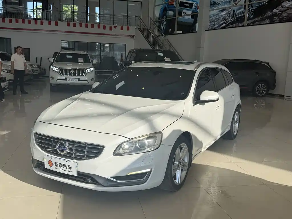 Volvo V60 2016
