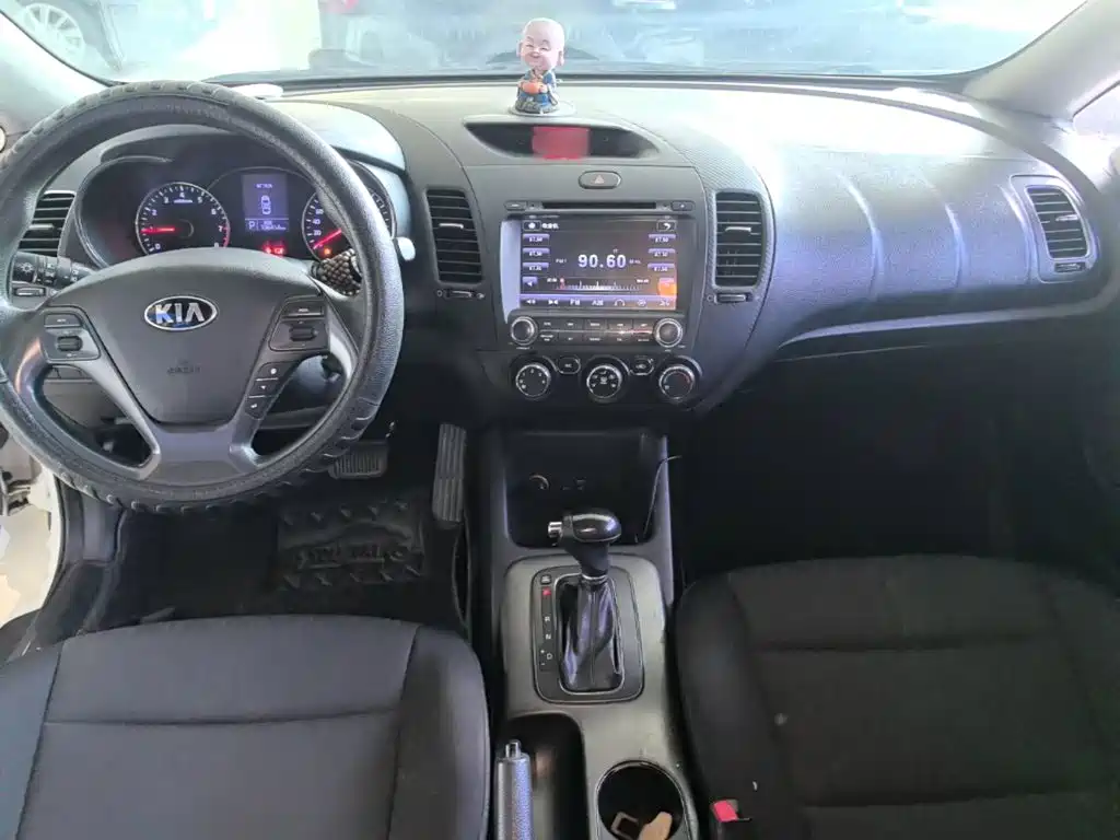 Kia K3 — миниатюра 10
