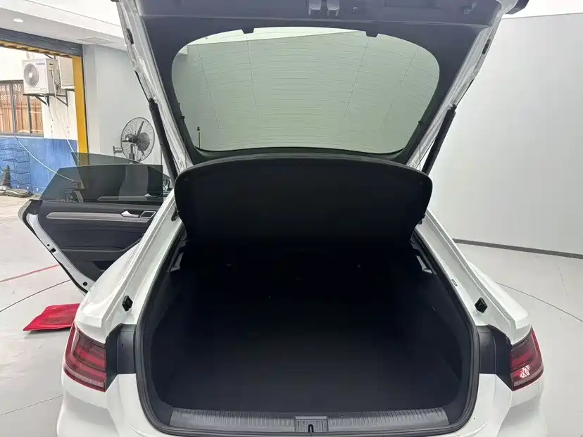 Volkswagen FAW - Passat CC CC 2020 330TSI VI