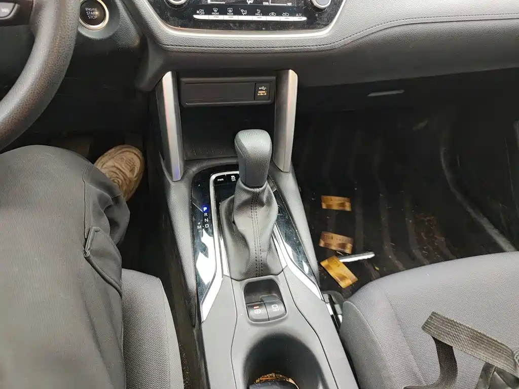 Toyota Corolla Cross — миниатюра 10