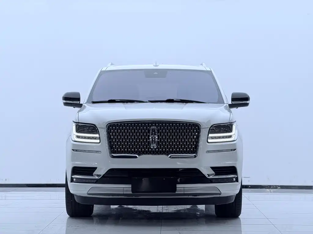 Lincoln Navigator — миниатюра 2