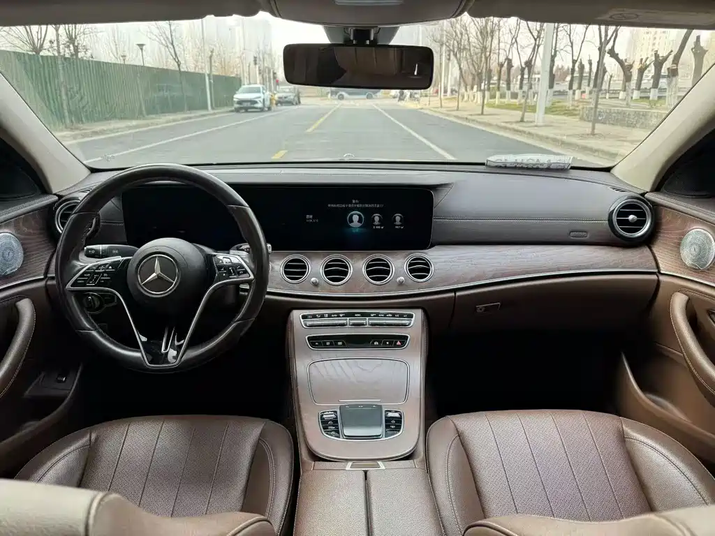 Mercedes-Benz E-Class E 2021 E 300 L Luxury
