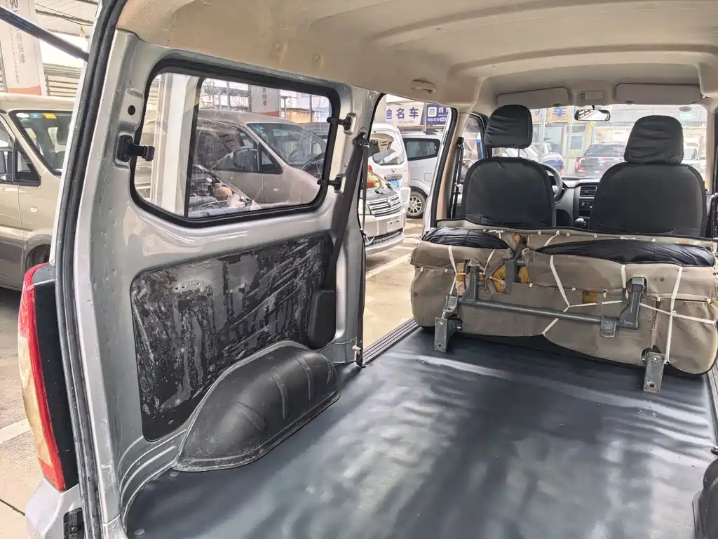 WULING WULING RONGGUANG