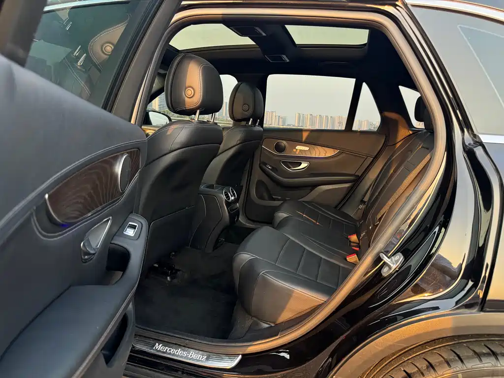 Mercedes-Benz GLC — миниатюра 27