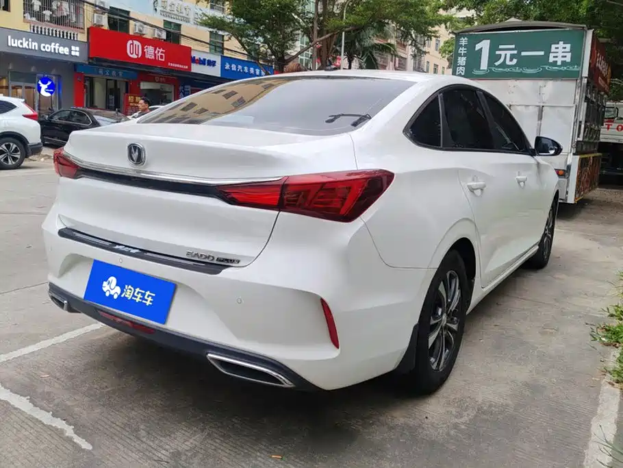 Changan Eado — миниатюра 3