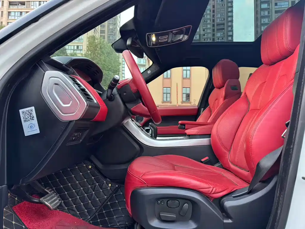 Land Rover Sport — миниатюра 7