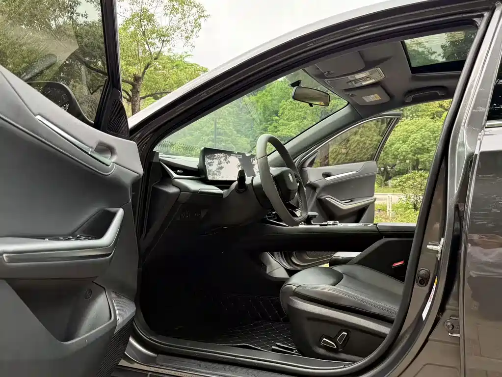 Changan Ruicheng PLUS — миниатюра 4