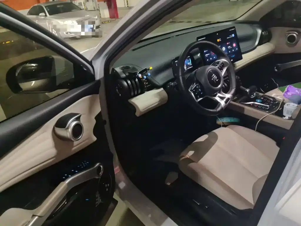 BYD Yuan Plus — миниатюра 14