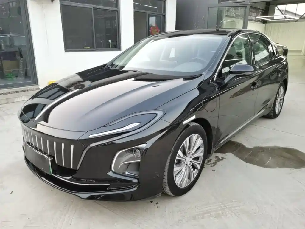 Hongqi Hongqi E-QM5 — миниатюра 2