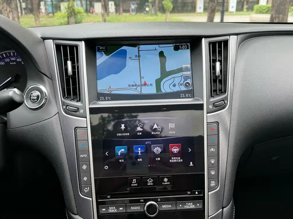 Infiniti Q50L 2015 2.0T Enjoy