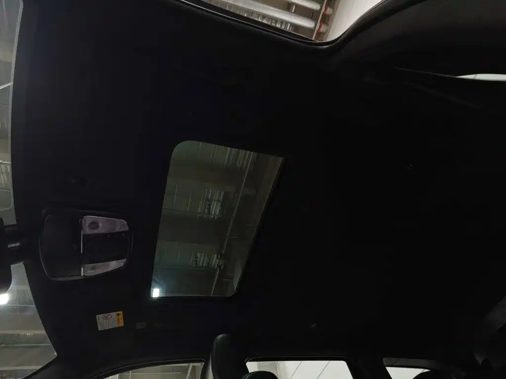 Jeep Grand Cherokee (Import) — миниатюра 14