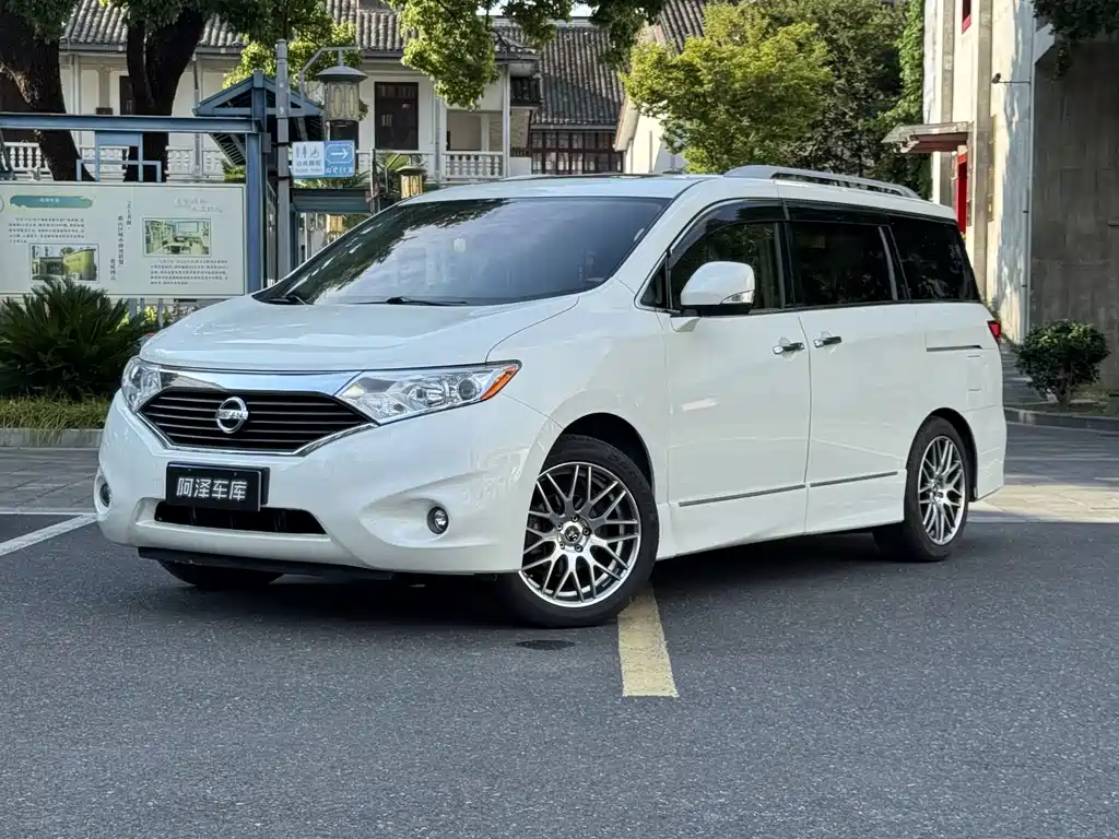 Nissan Quest