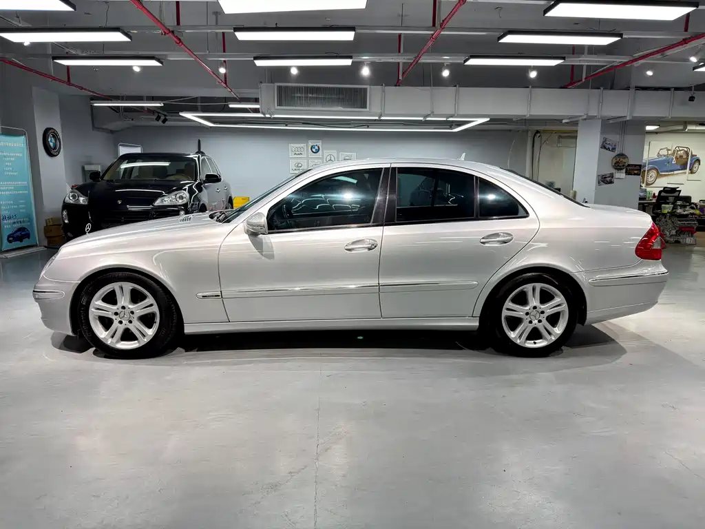 Mercedes-Benz E-Class E 2007 E 230 Fashion