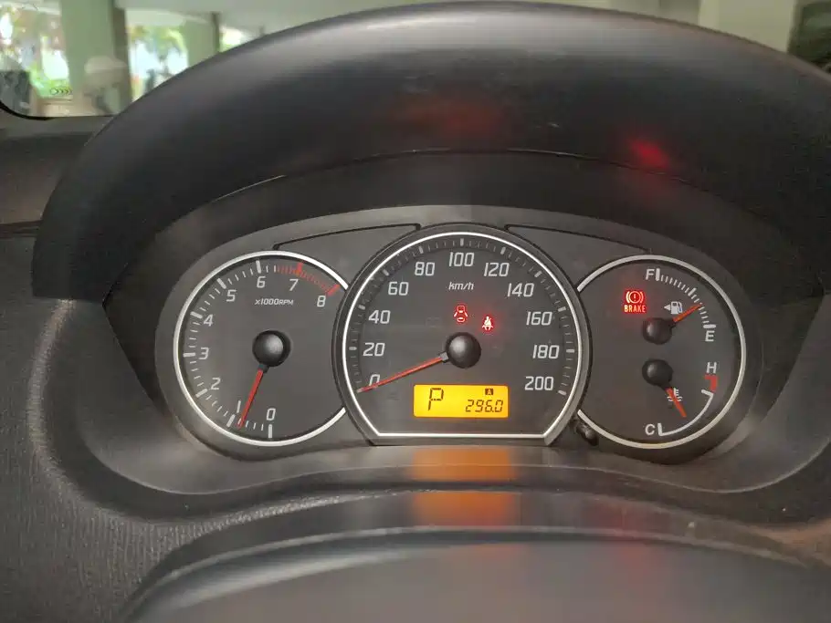 Suzuki Swift — миниатюра 14