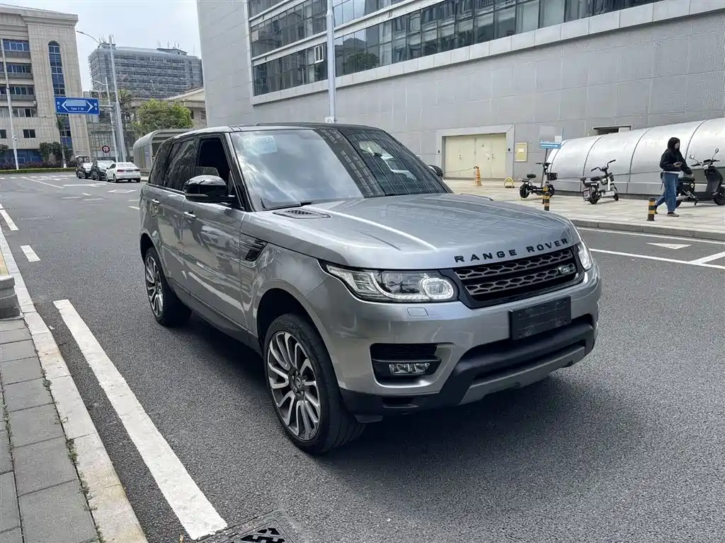 Land Rover Range Rover Sport 2017 3.0 SC V6 SE