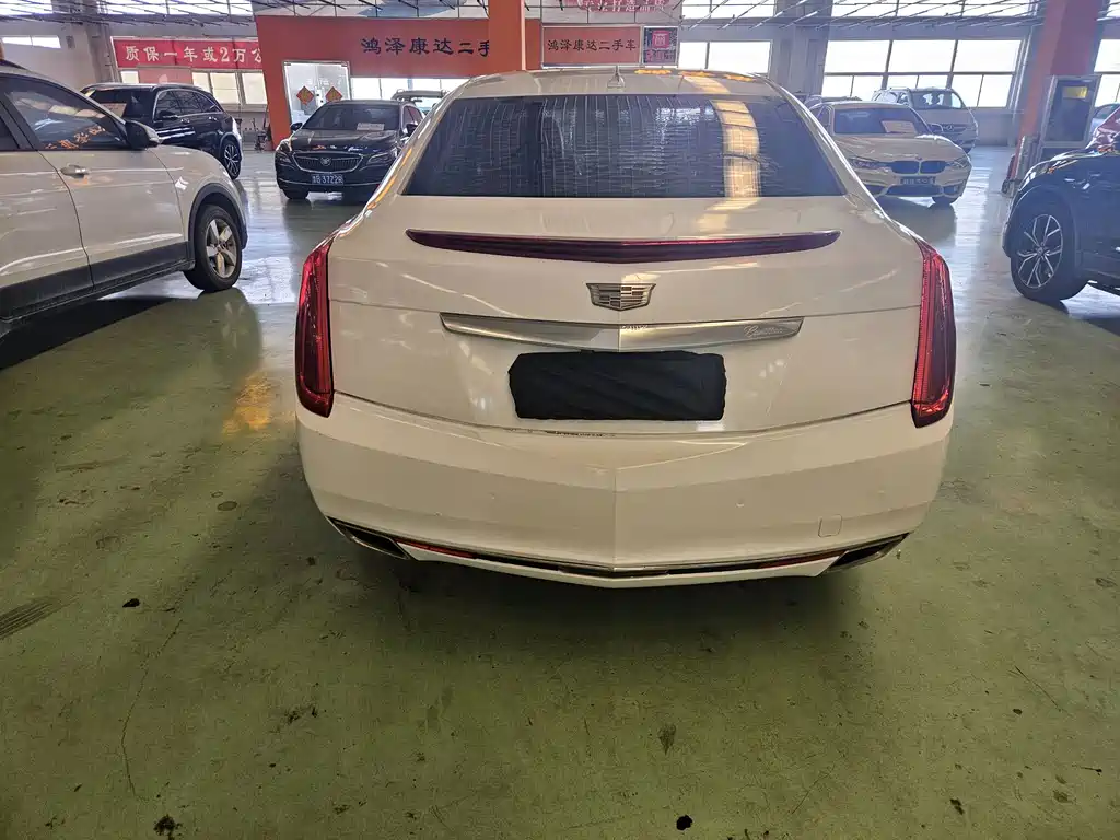 Cadillac XTS — миниатюра 4