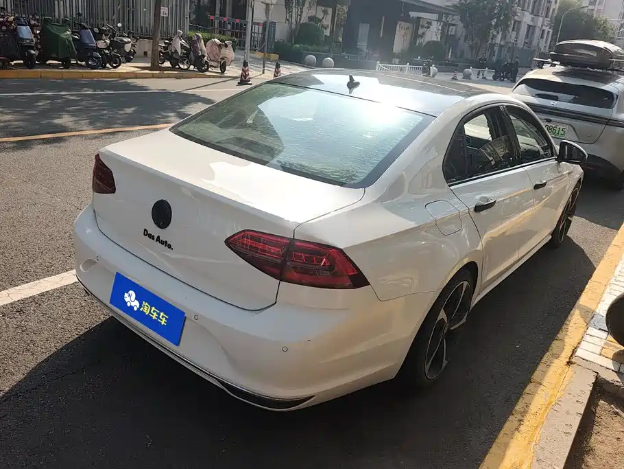 Volkswagen Lamando — миниатюра 3