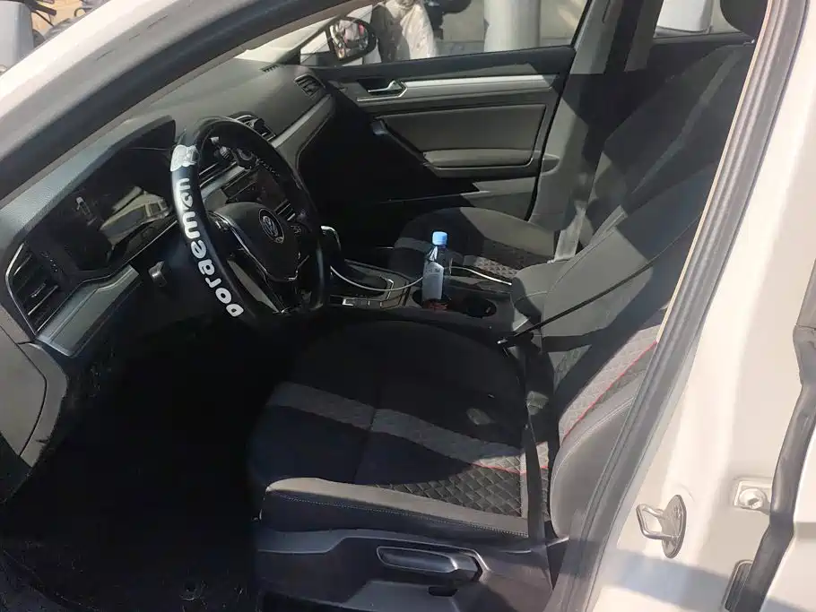 Volkswagen Lamando — миниатюра 9