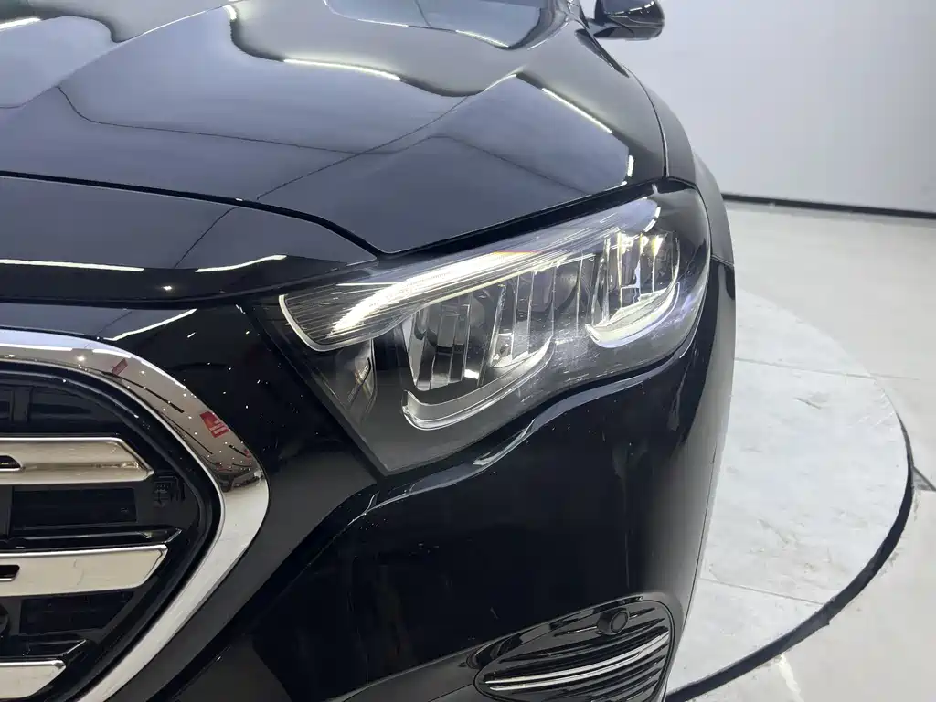 Mercedes-Benz E-Class E 2025 E 300 L Fashion