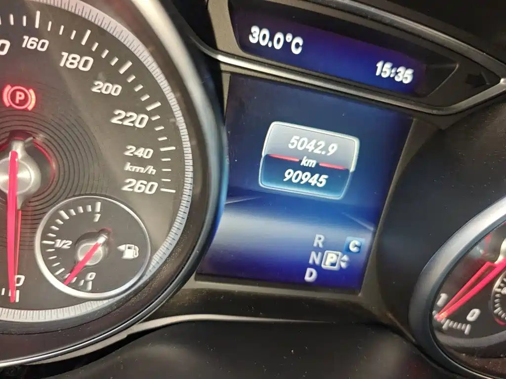 Mercedes-Benz CLA (Import) — миниатюра 13