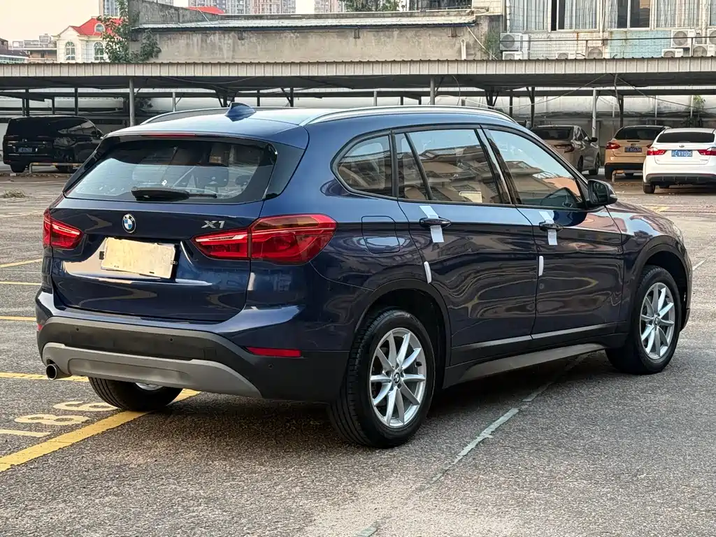 BMW X1 — миниатюра 8