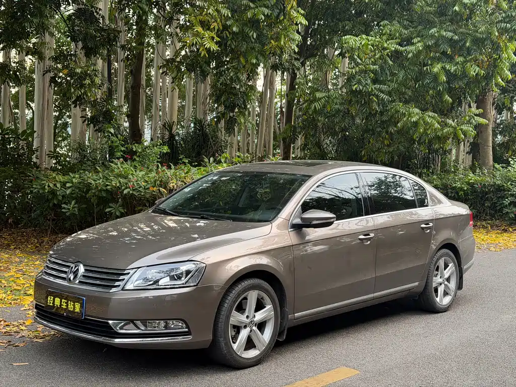 Volkswagen Magotan 2016