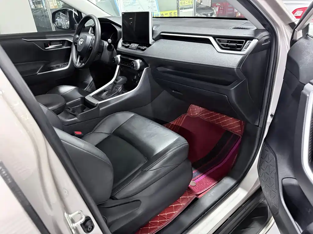 Toyota Wildlander — миниатюра 21