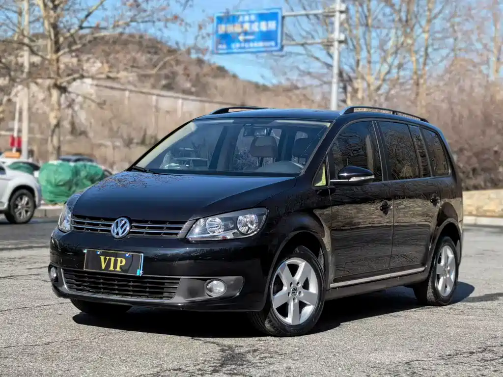 Volkswagen Touran 2014