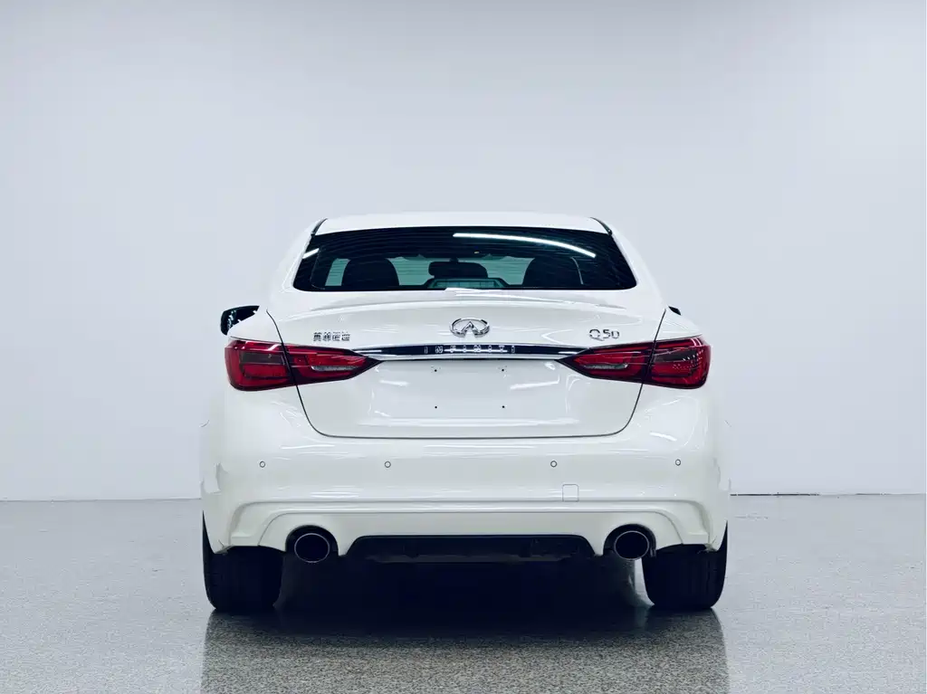 Infiniti Q50L — миниатюра 8