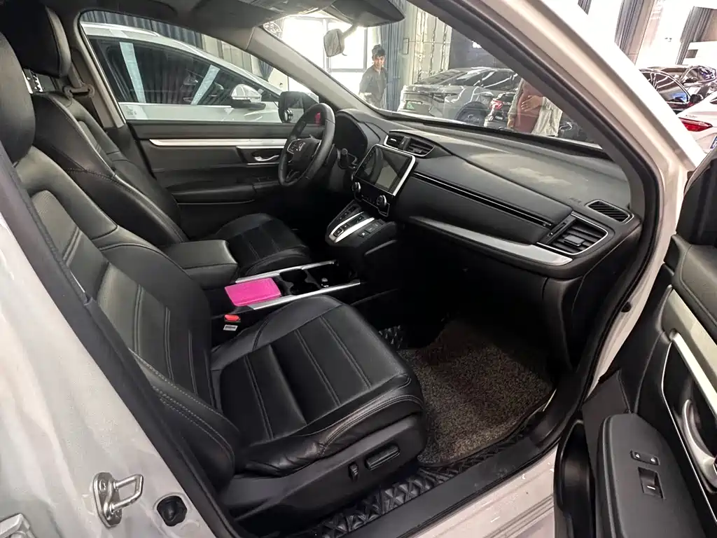 Honda CR-V - фото 12