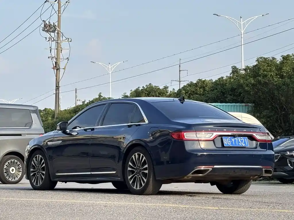 Lincoln Continental — миниатюра 5