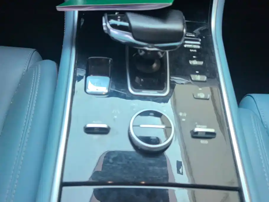 Changan CS75 New Energy — миниатюра 16