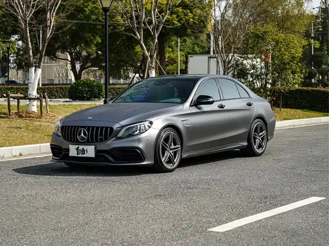 MERCEDES-BENZ C CLASS AMG