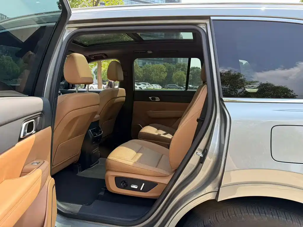 Li Auto Li ONE — миниатюра 7