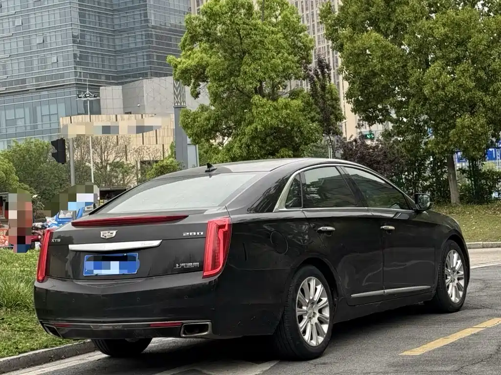 Cadillac XTS 2016 28T Luxury