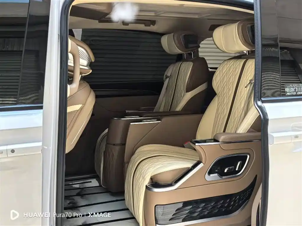 Buick GL8 2020 ES 653T Luxury