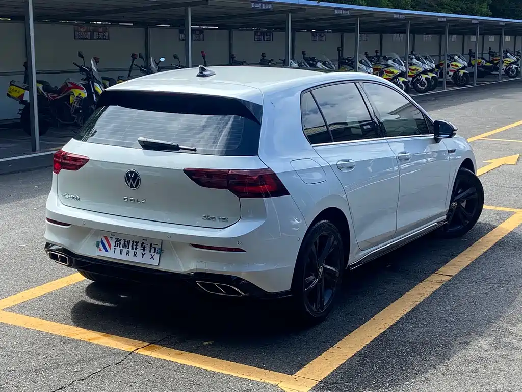 Volkswagen Golf — миниатюра 4