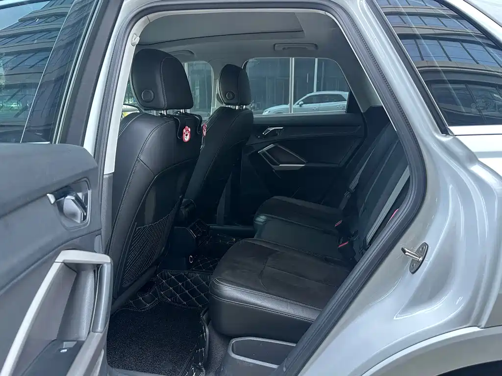 Audi Q3 — миниатюра 8