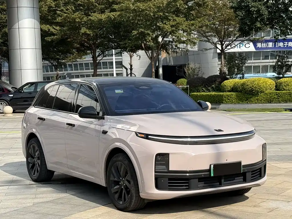 Li Auto IDEAL L7