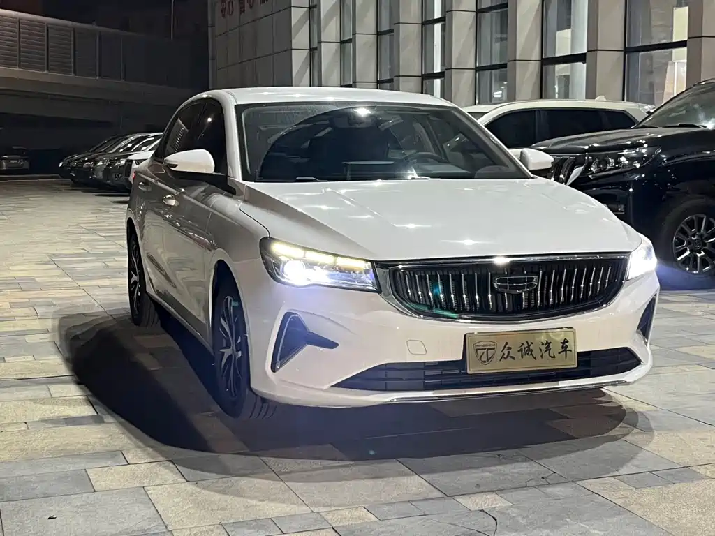Geely Emgrand — миниатюра 3