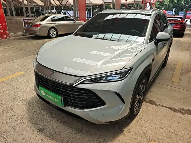 2025 BYD Song EV