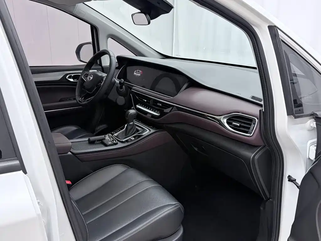 GAC Motor Trumpchi M6 — миниатюра 20