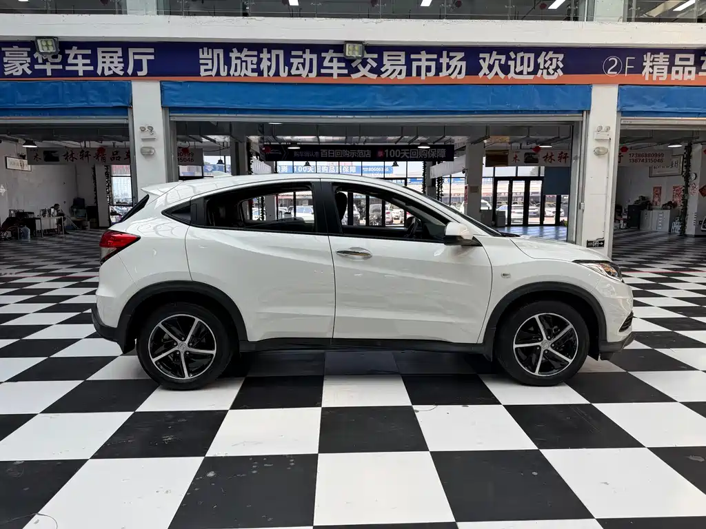 Honda Vezel — миниатюра 4
