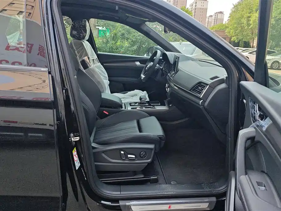 Audi Q5L 2024 45 TFSI Luxury