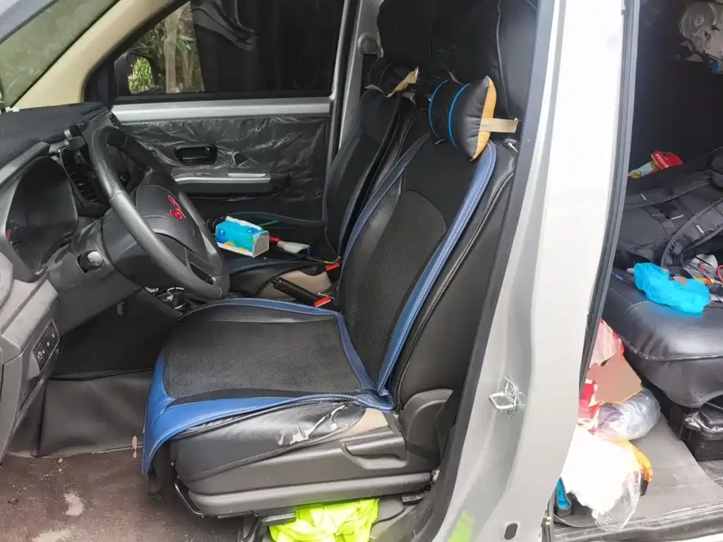 Wuling Hongguang V — миниатюра 8