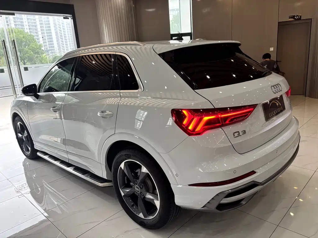 Audi Q3 2022 35 TFSI Fashion