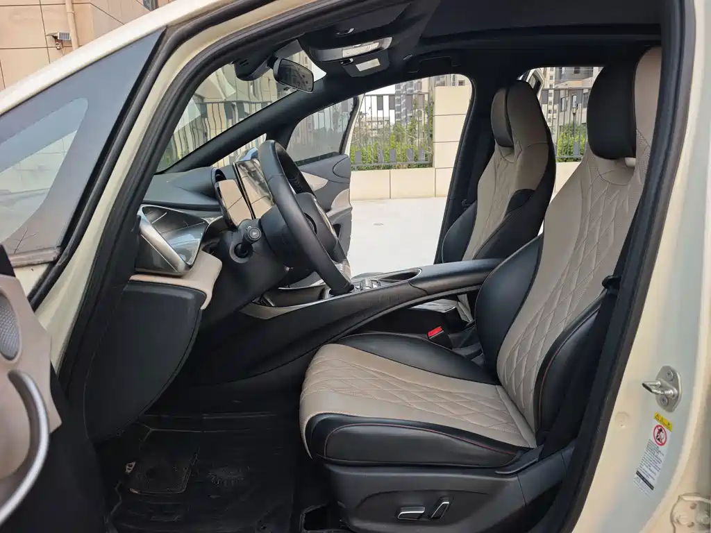 BYD Dolphin — миниатюра 9